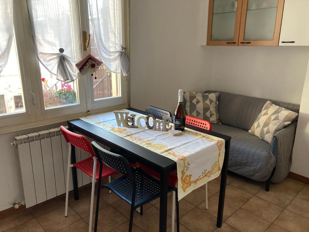 Ferienwohnung Casa Mirella Lovere Exterior foto